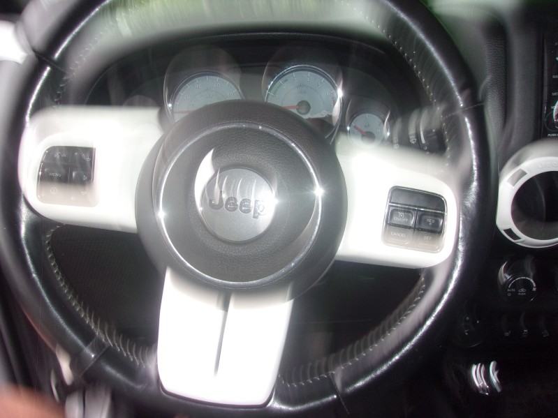 2014 Jeep Wrangler Unlimited Sahara - Photo 13