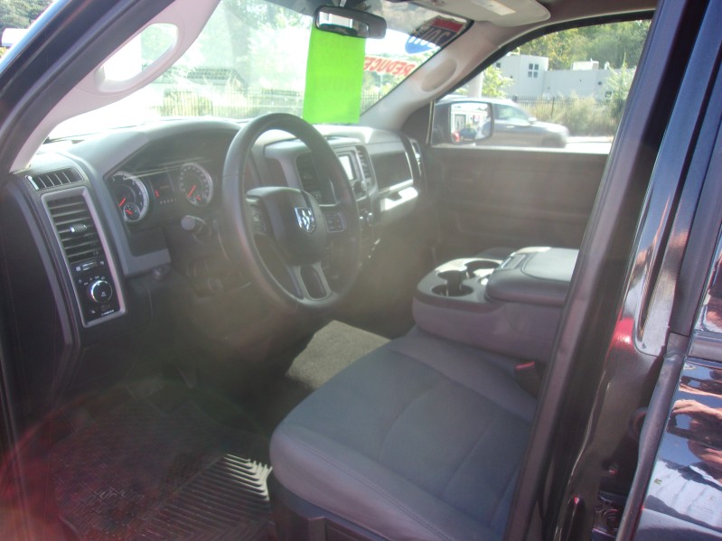 2017 RAM Ram 1500 Pickup Express - Photo 12
