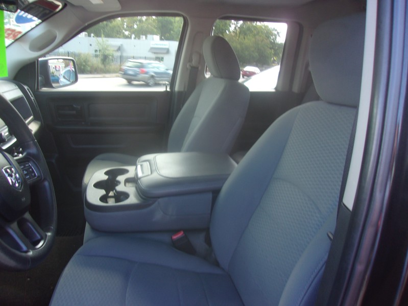 2017 RAM Ram 1500 Pickup Express - Photo 17